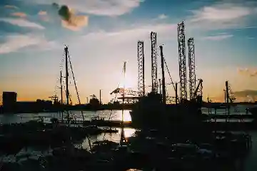 Was tun auf Unterhaltungsrecht spezialisierte Anwälte in den Niederlanden?